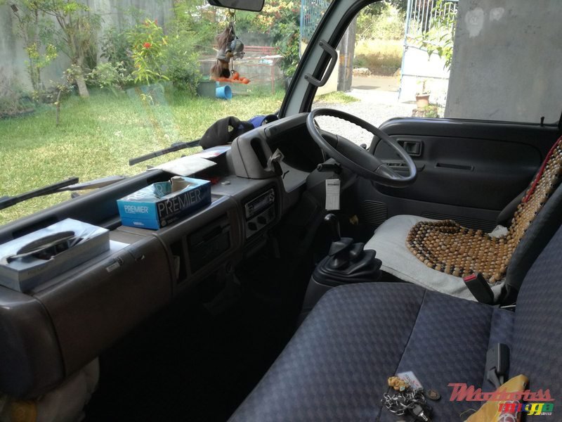 1999' Nissan CABSTAR photo #2