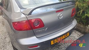 2004' Mazda 3 sport photo #4