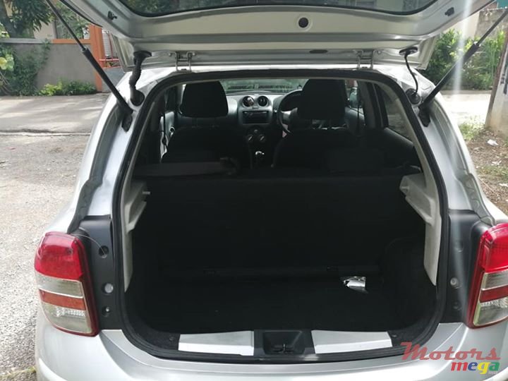 2012' Nissan March photo #3