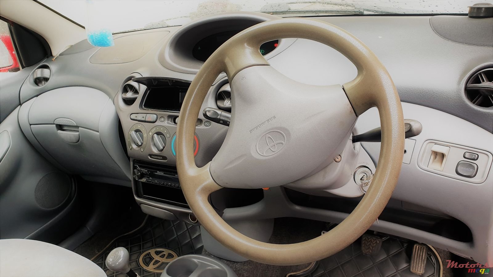 1999' Toyota Echo HATCHBACK photo #3