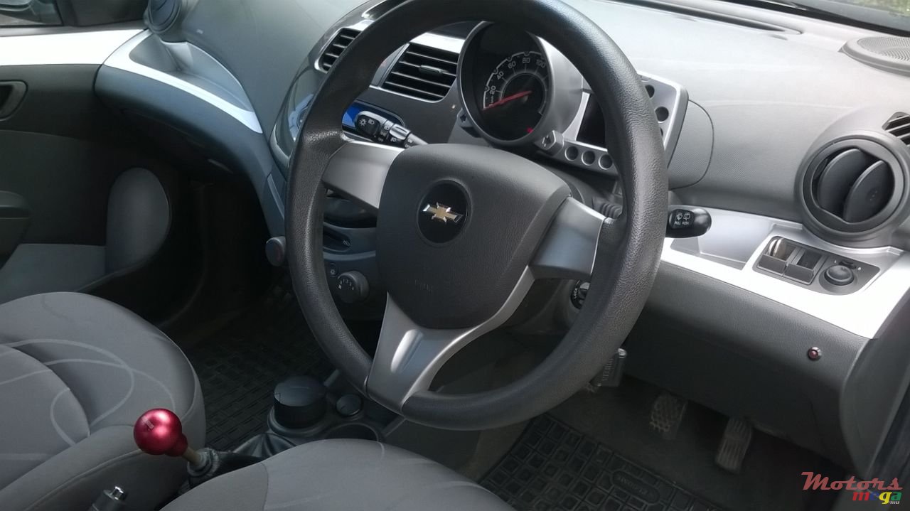 2010' Chevrolet Spark photo #4