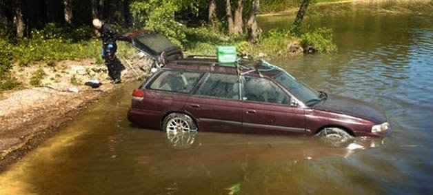 Subaru Legacy that Spent 3 months at Bottom of Finnish Lake Starts on First Try