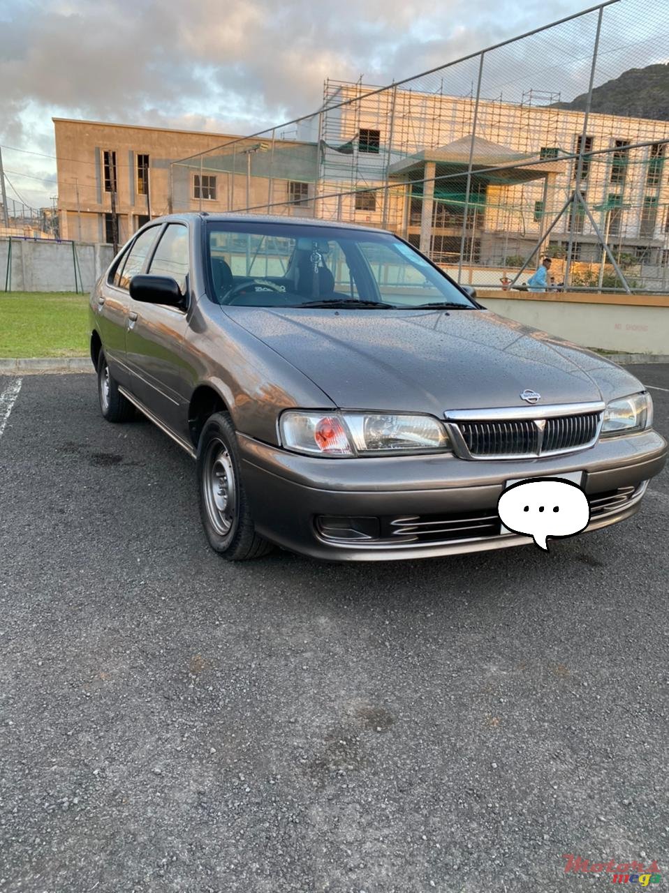 2000' Nissan Sunny photo #5