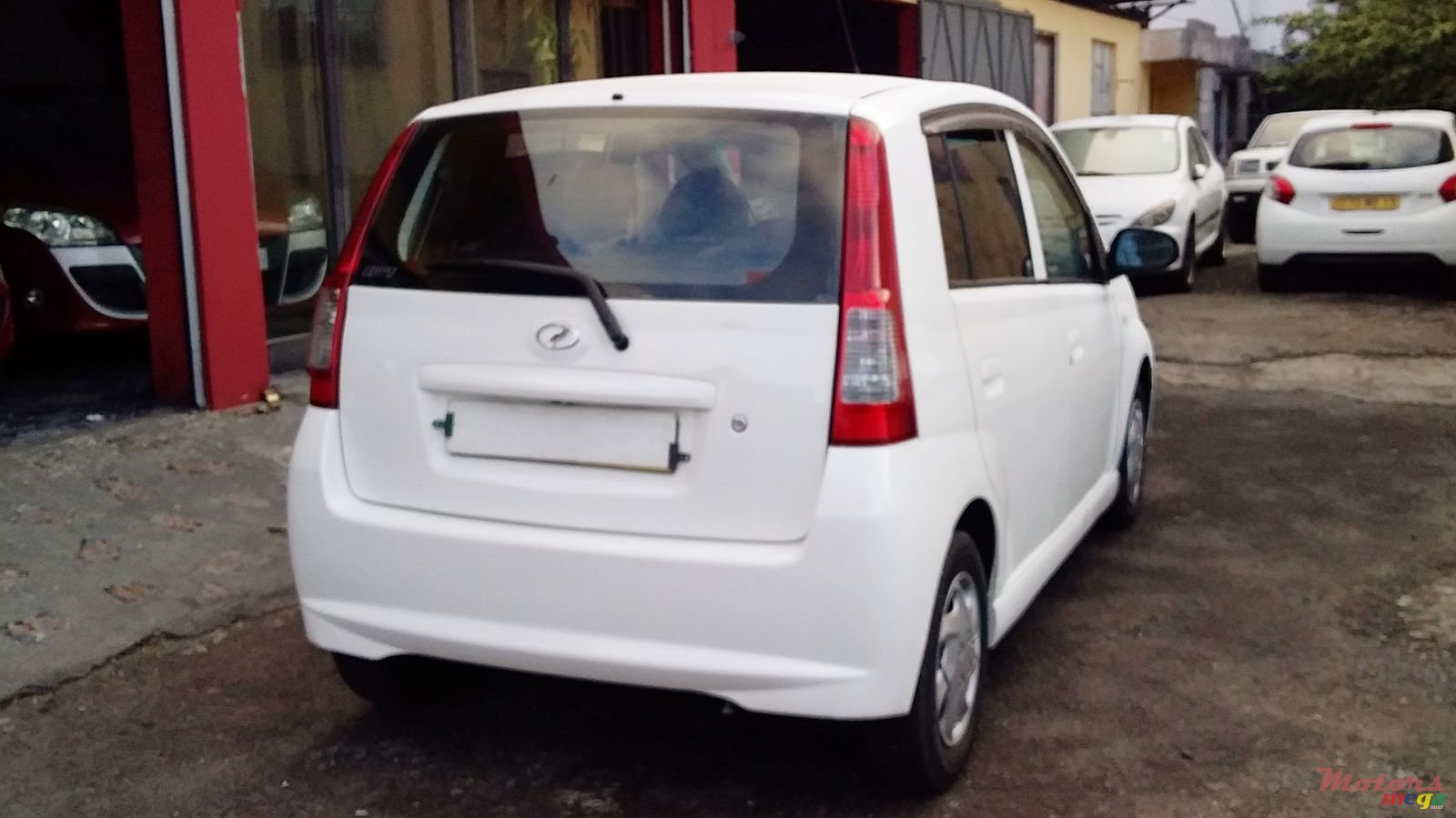 2010' Perodua Viva photo #4