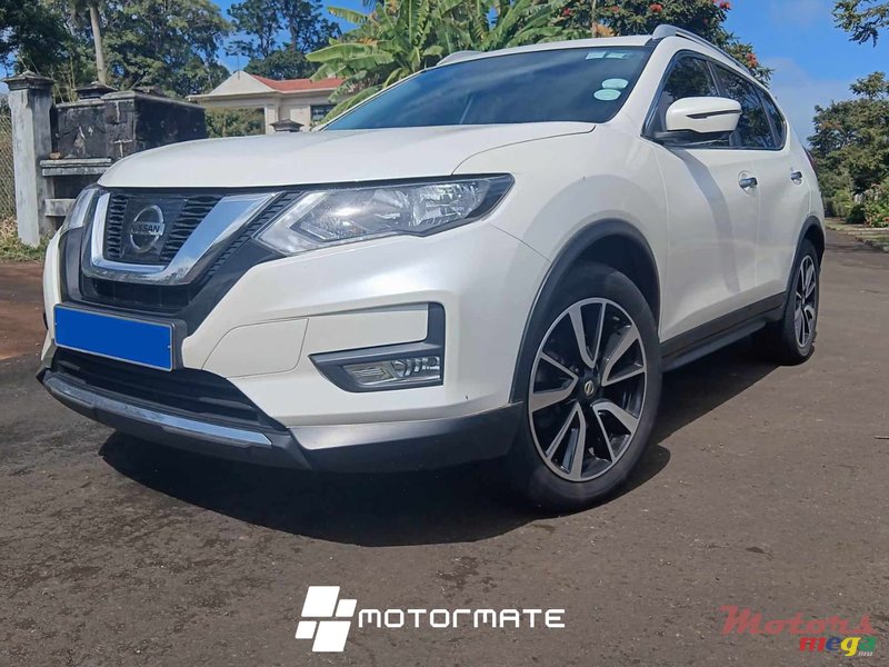 2020' Nissan X-Trail 1.6 photo #2