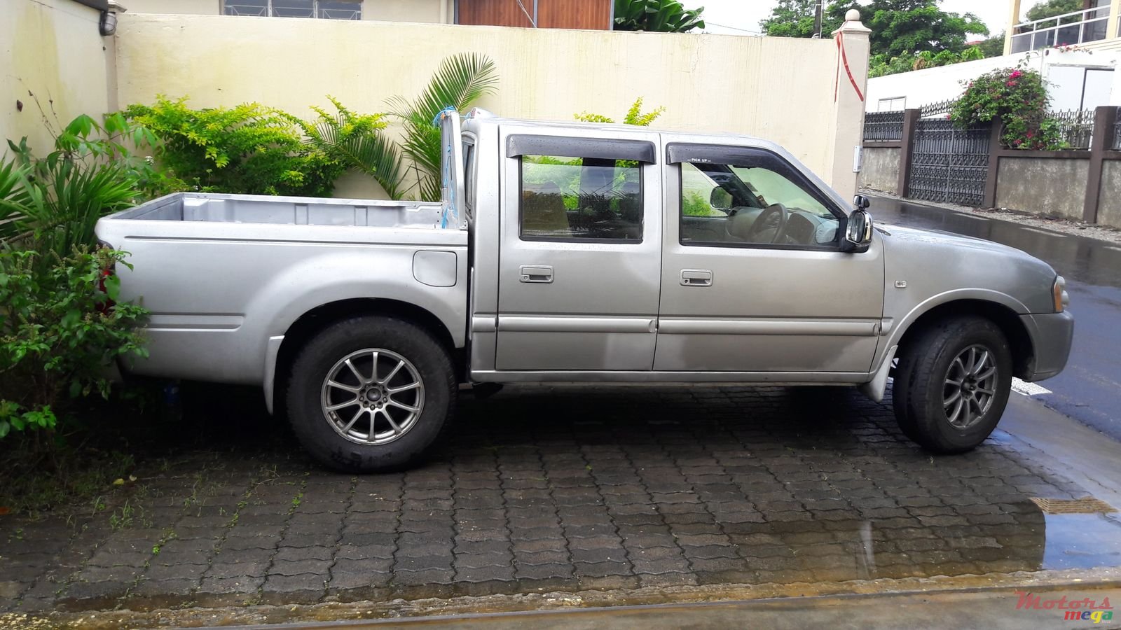 2009' GWM Double Cab Lux SAILOR photo #2