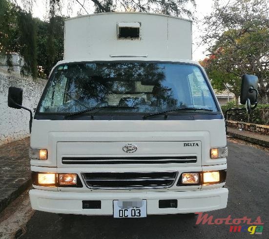 2003' Daihatsu Delta photo #4