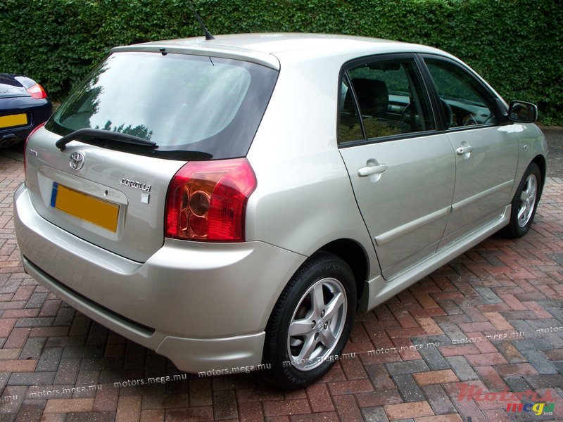 2007' Toyota Corolla ix (2) 115 d-4d photo #1