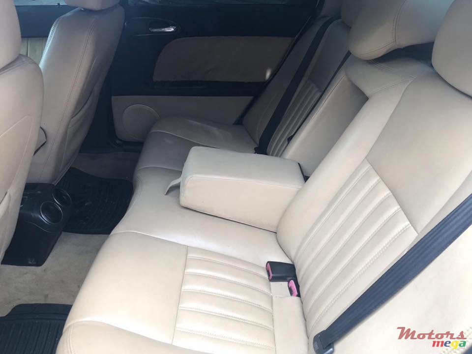 2005' Alfa Romeo 156 photo #6