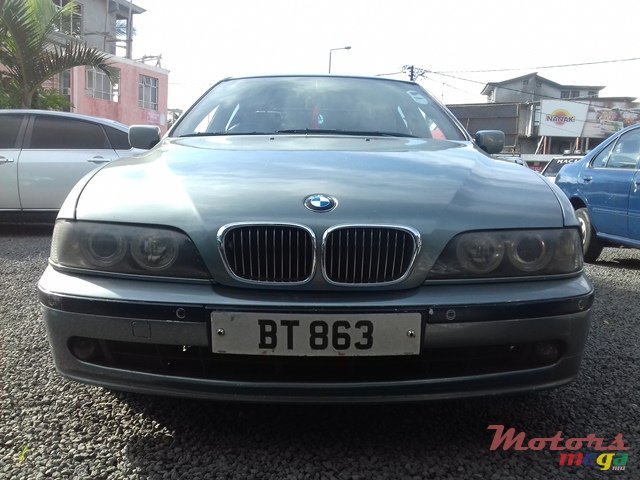 2001' BMW 525 photo #2