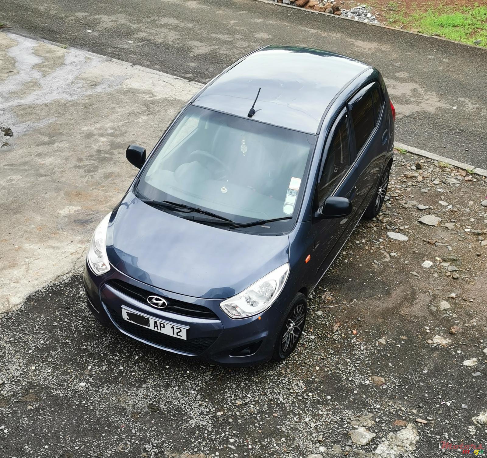 2012' Hyundai i10 photo #3