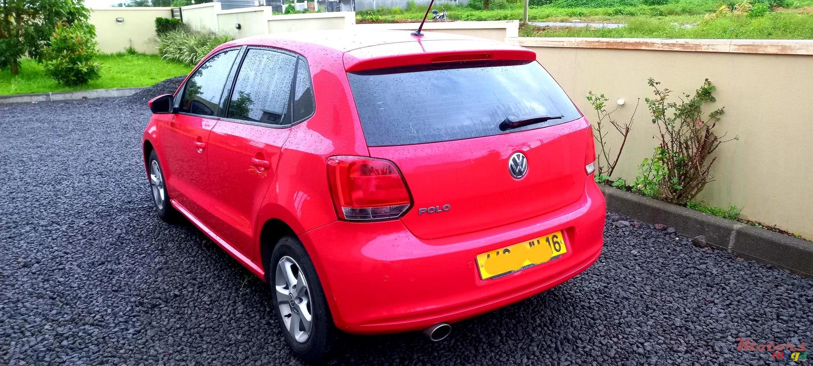 2016' Volkswagen Polo photo #4