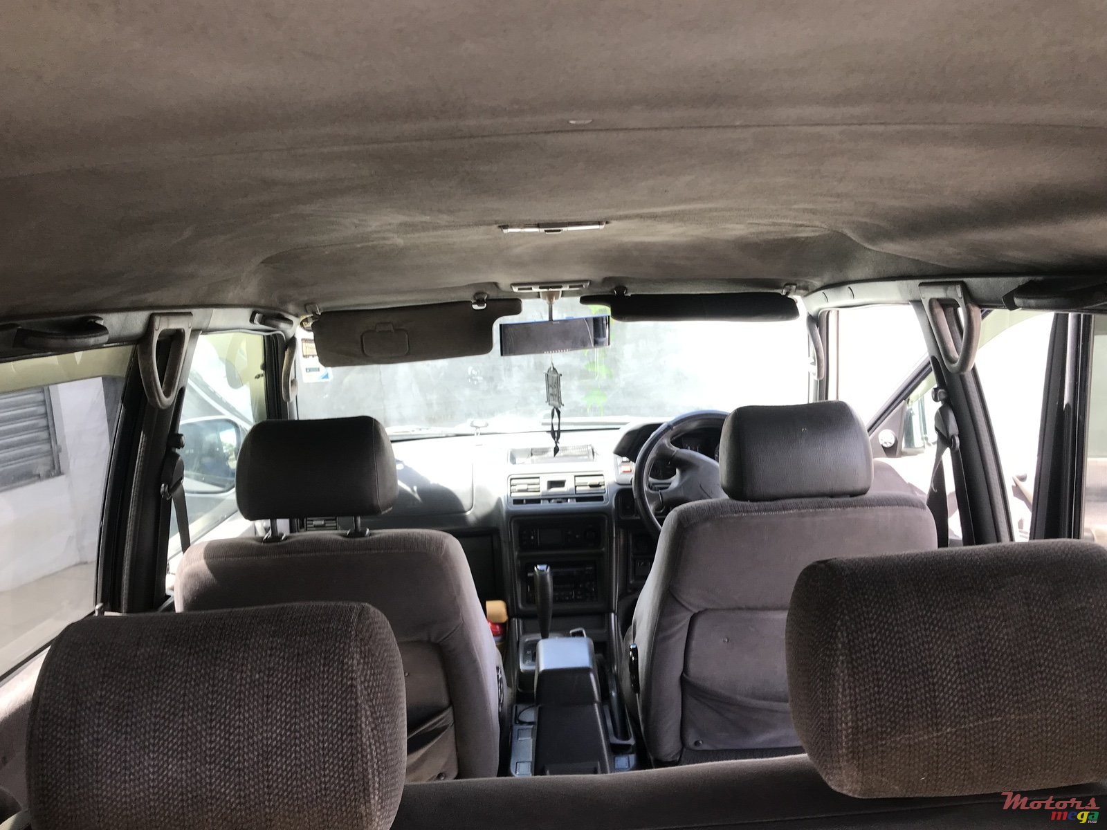 1999' Mitsubishi Pajero v46 sxf photo #5