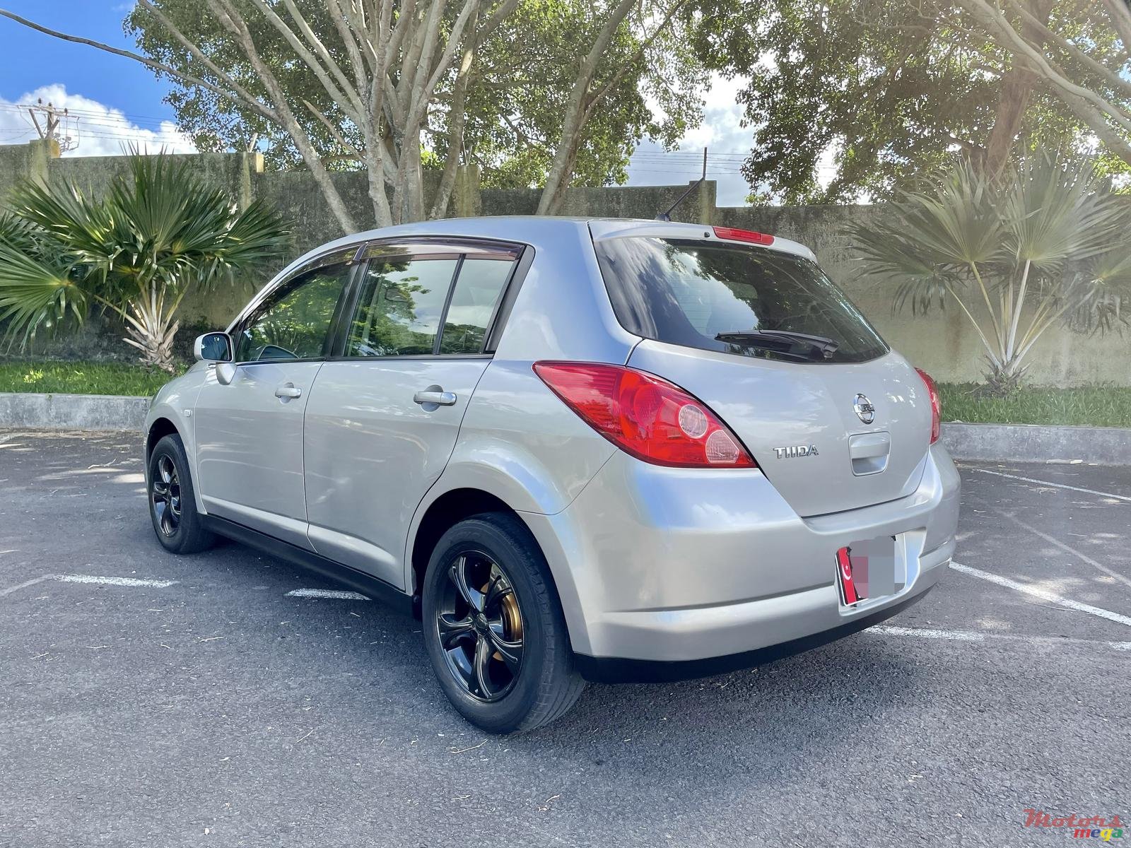 2006' Nissan Tiida photo #3