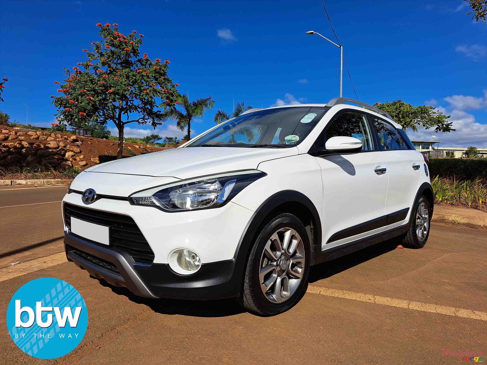 2017' Hyundai i20 photo #2