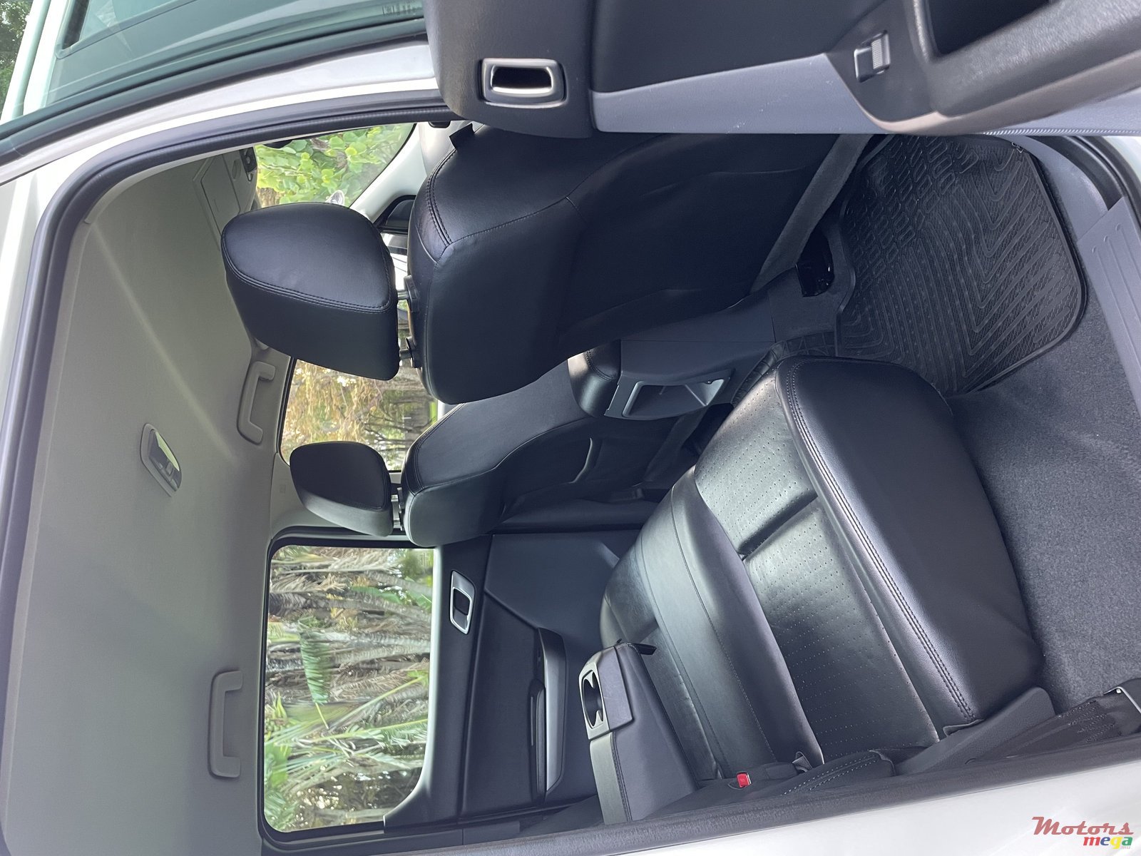 2015' Mazda BT-50 photo #7