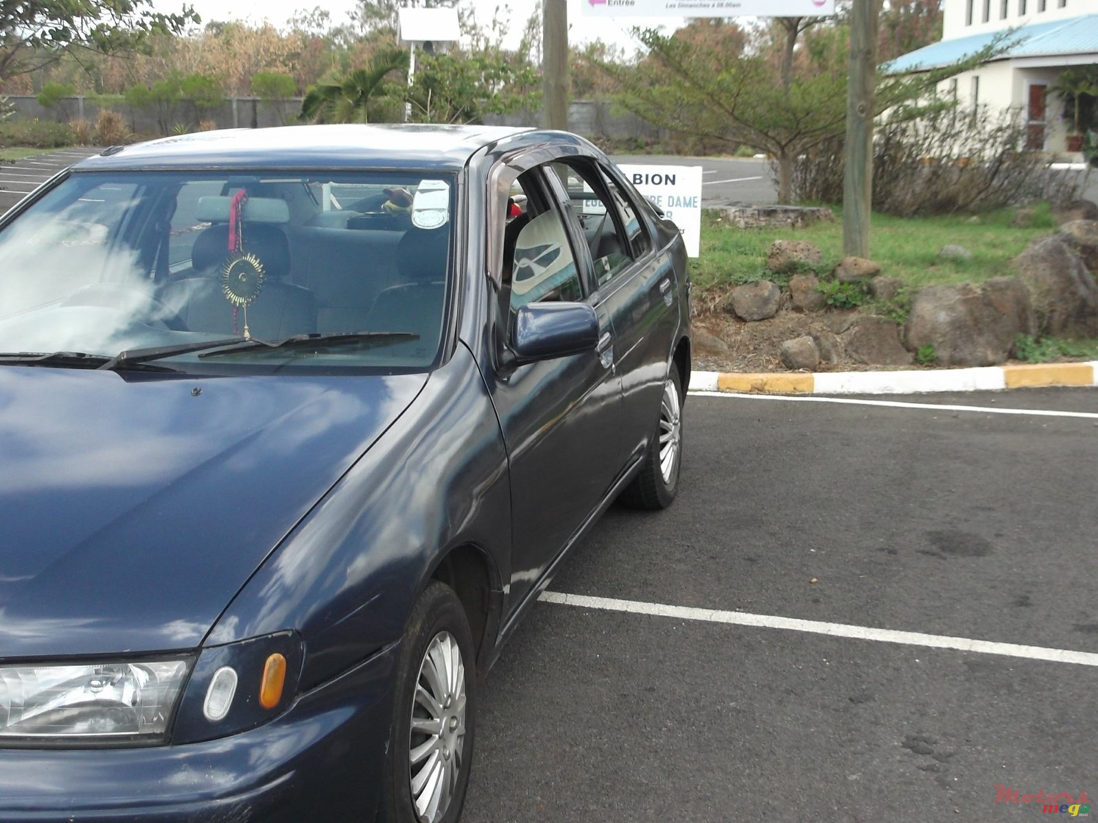 1998' Nissan Pulsar photo #3