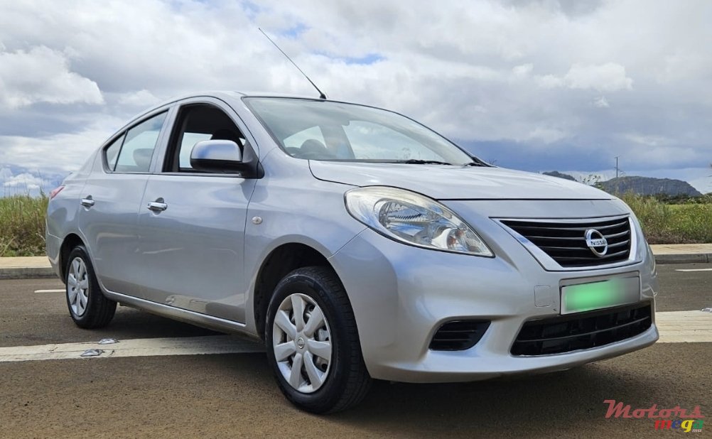 2012' Nissan Almera photo #1