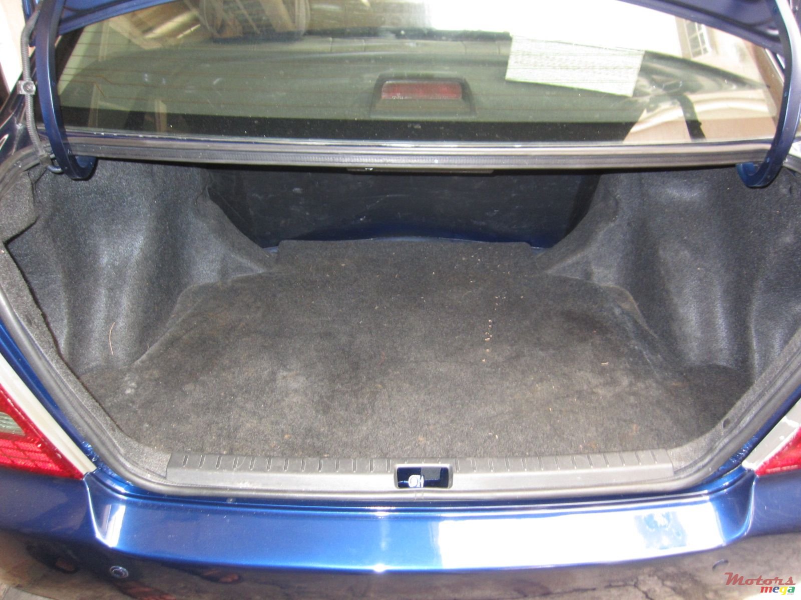 2002' Toyota Corolla NZE photo #6