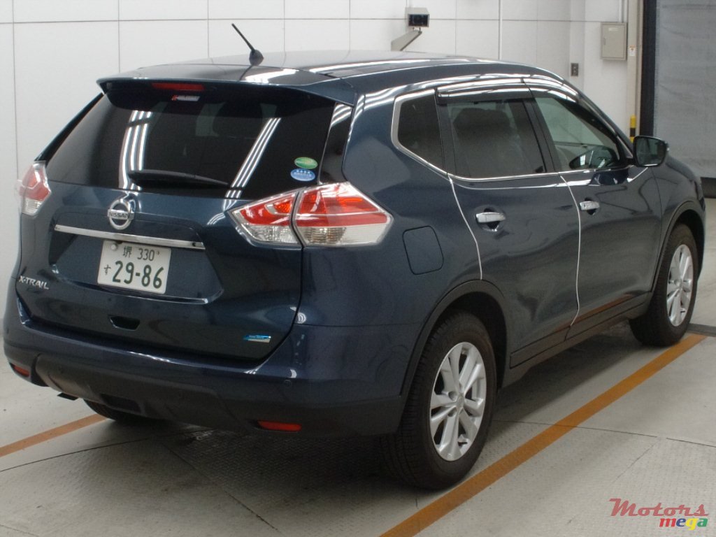 2014' Nissan X-Trail photo #3