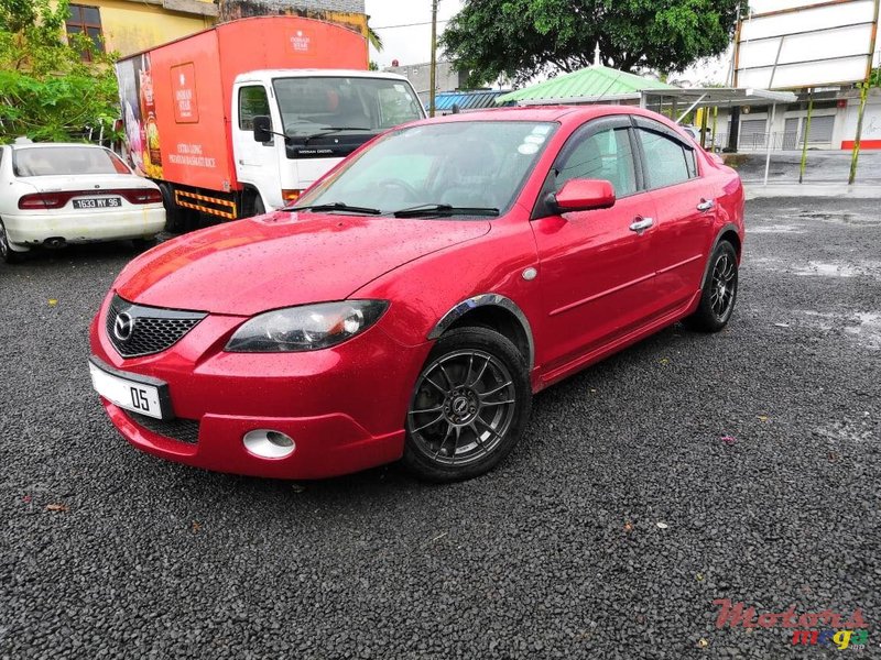 2005' Mazda 3 photo #3