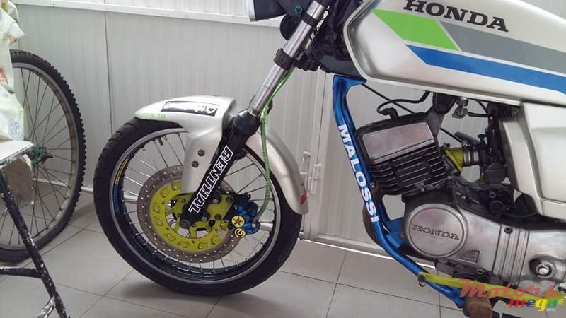 1989' Honda 100 photo #3