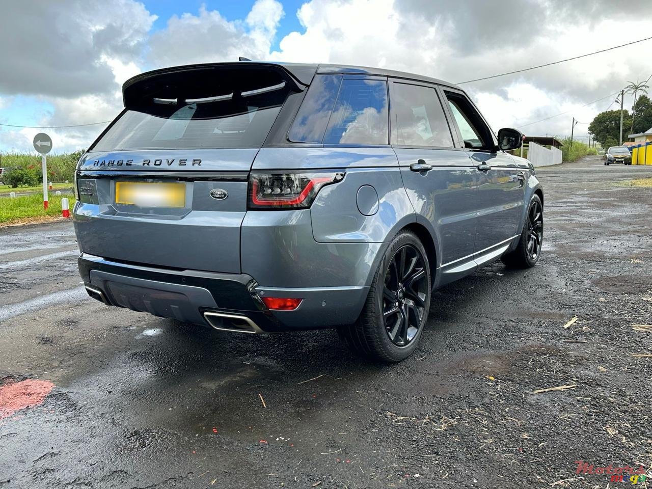 2020' Land Rover Range Rover Sport Autobiography photo #3