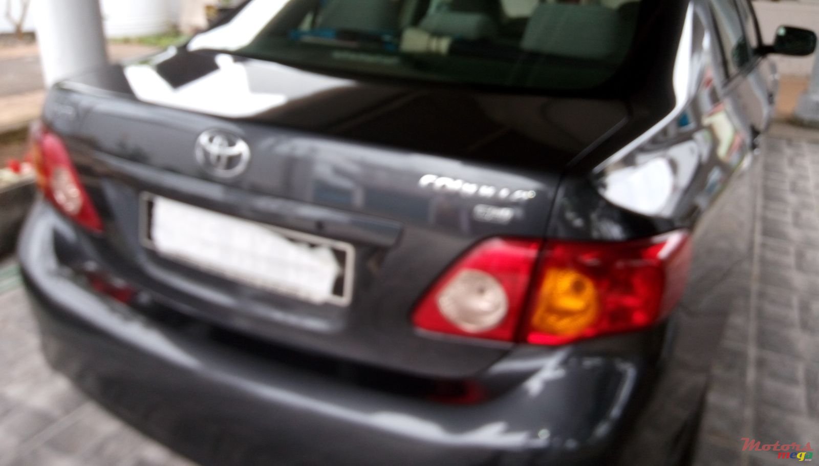 2009' Toyota Corolla photo #2