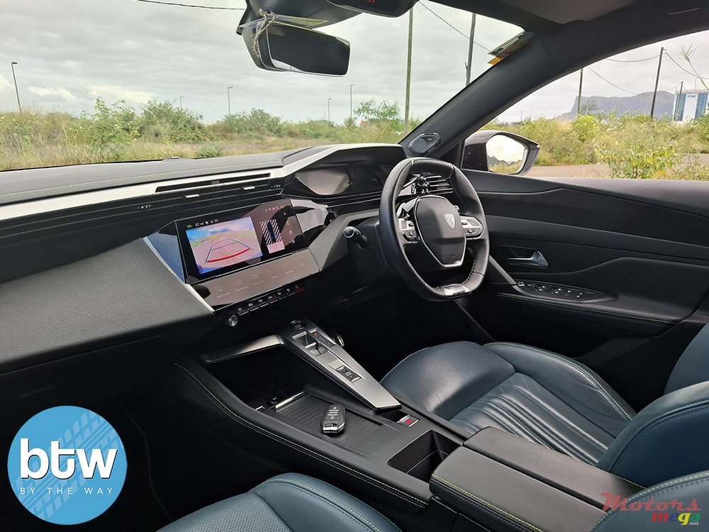 2023' Peugeot 408 GT photo #5