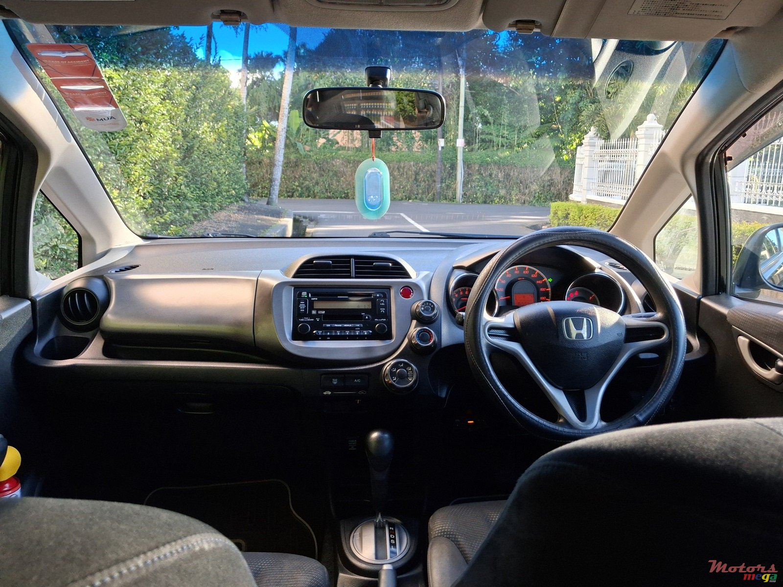 2011' Honda Fit photo #5