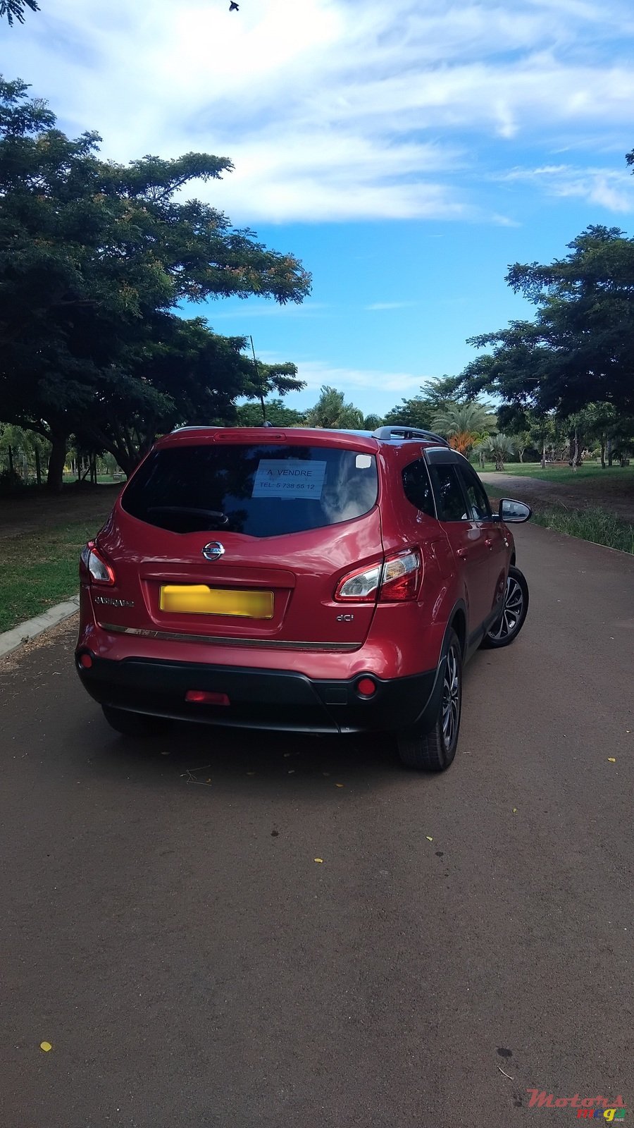 2014' Nissan Qashqai+2 None photo #1