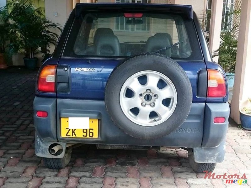 1996' Toyota RAV4 photo #3