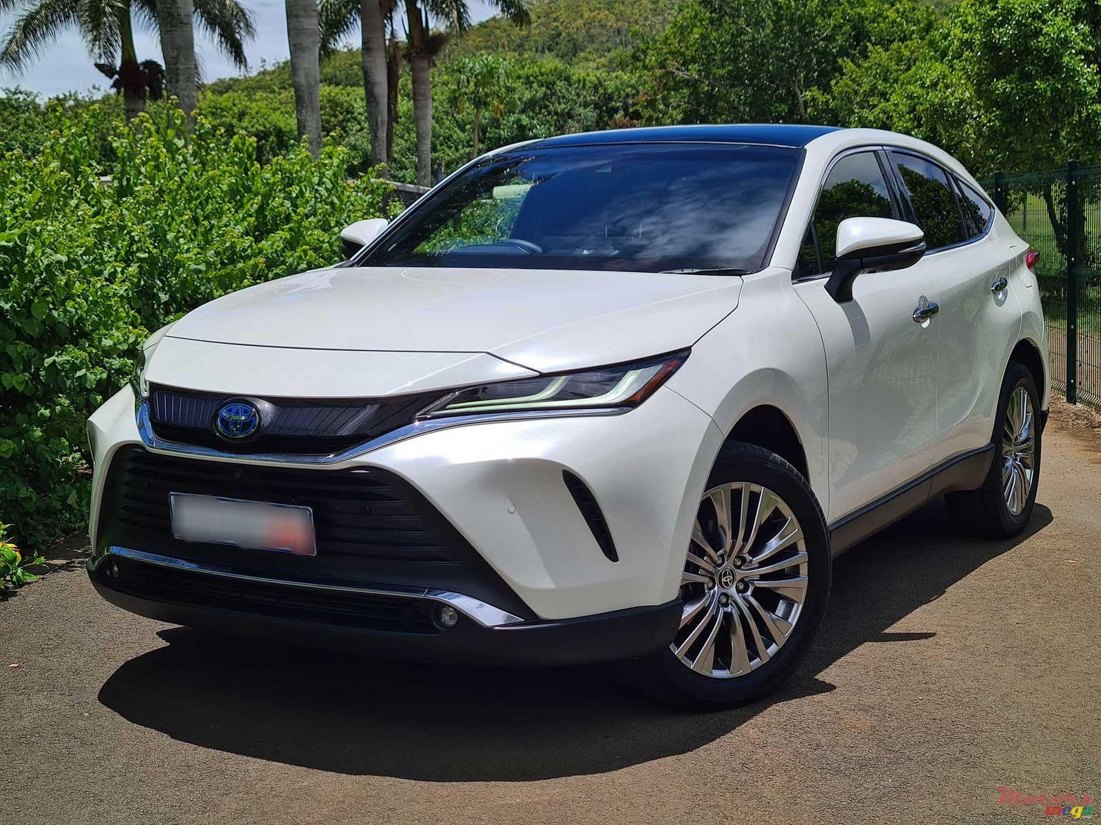 2021' Toyota Harrier Z Leather Package 2.5 Hybrid photo #1