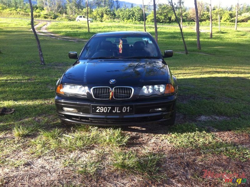 2001' BMW Turbo photo #1