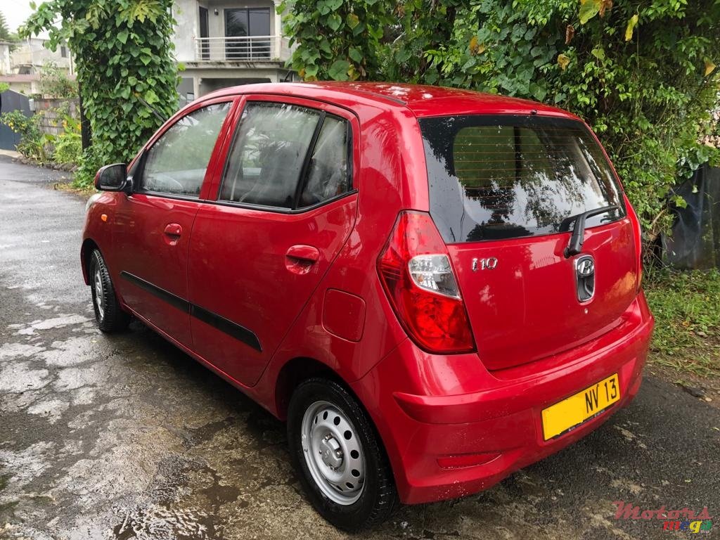 2013' Hyundai i10 photo #3