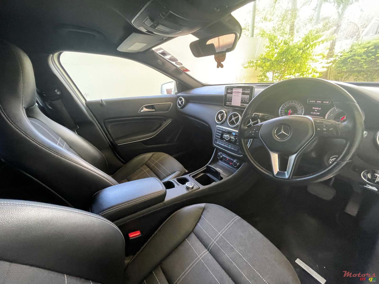 2013' Mercedes-Benz photo #4