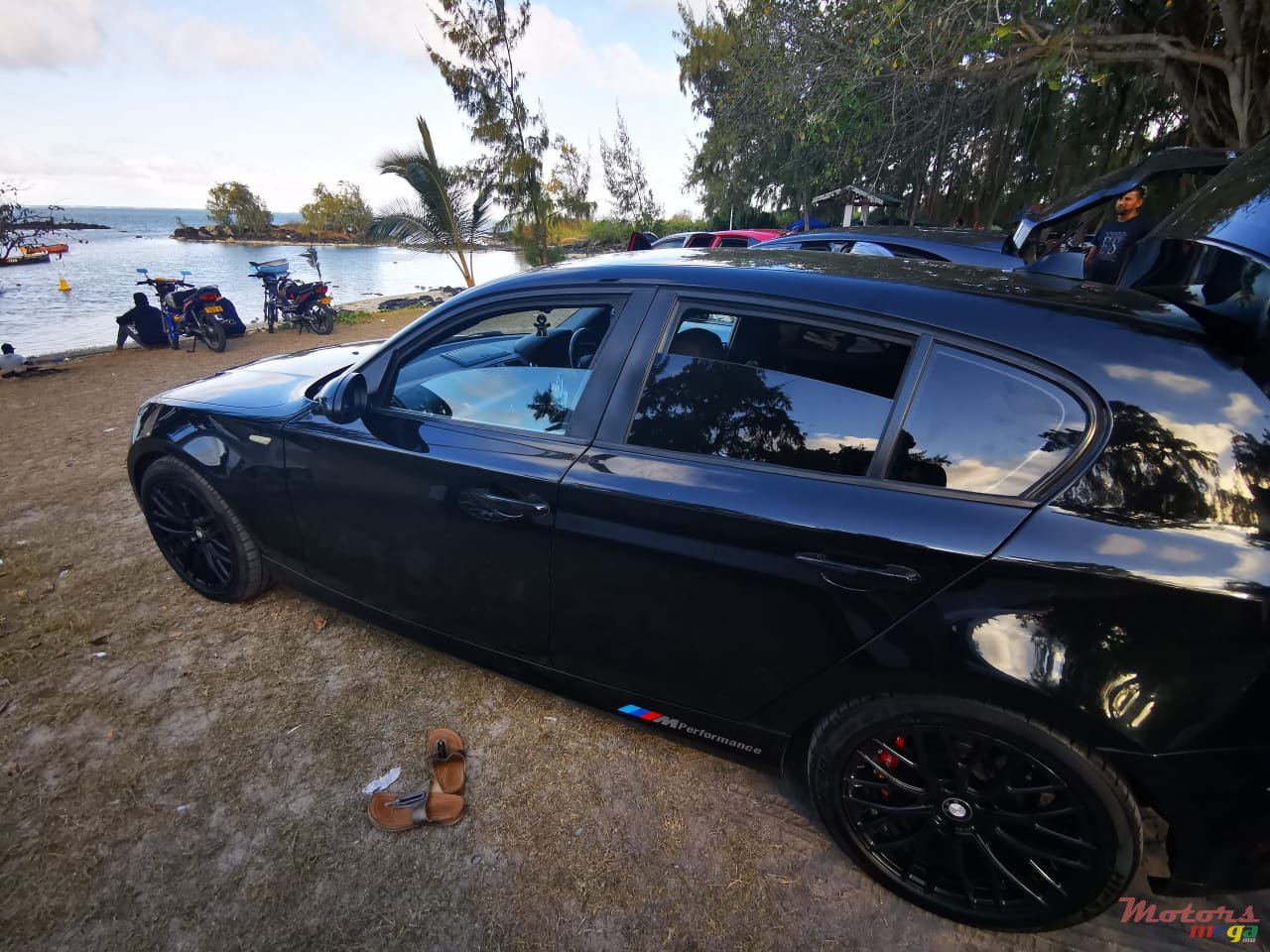 2008' BMW 1 Series photo #2