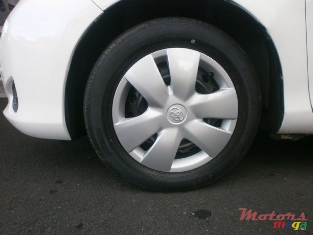2012' Toyota Vista vitz photo #3
