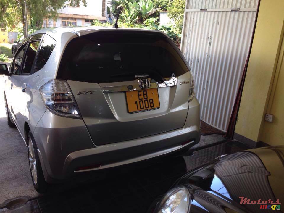 2011' Honda Fit photo #1