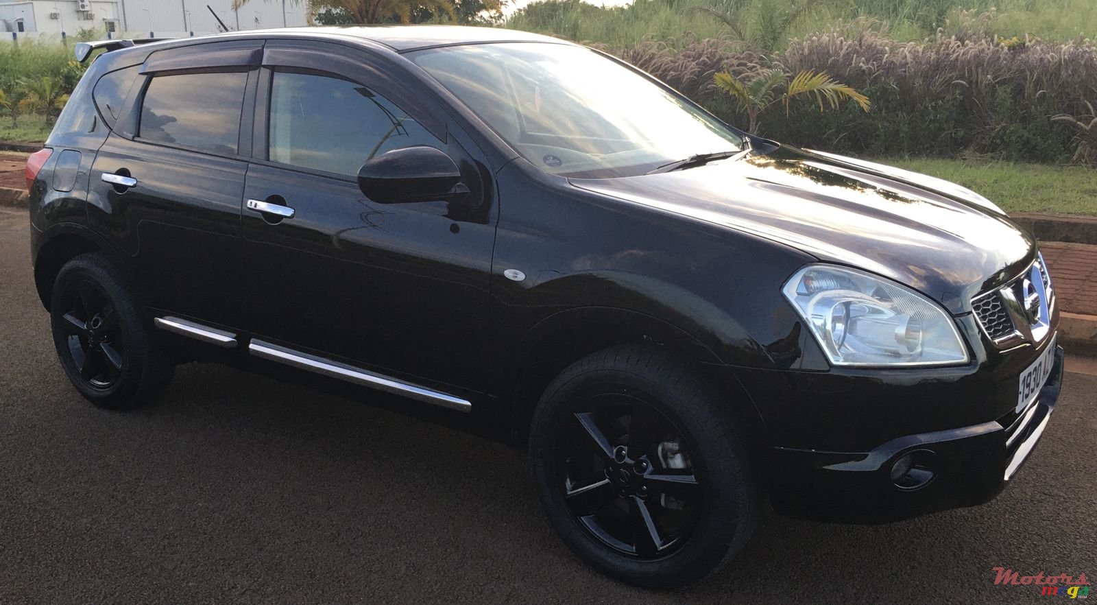 2011' Nissan Qashqai Dualis photo #3