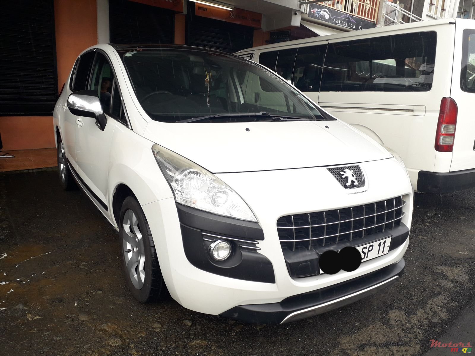 2011' Peugeot 3008 Panoramic view photo #2