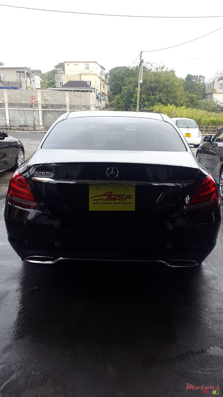 2014' Mercedes-Benz C180 photo #2