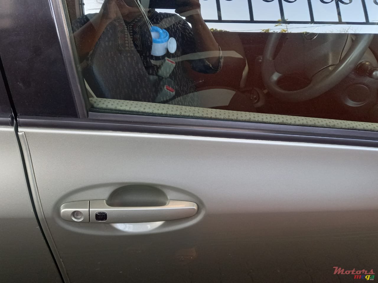 2006' Toyota photo #4