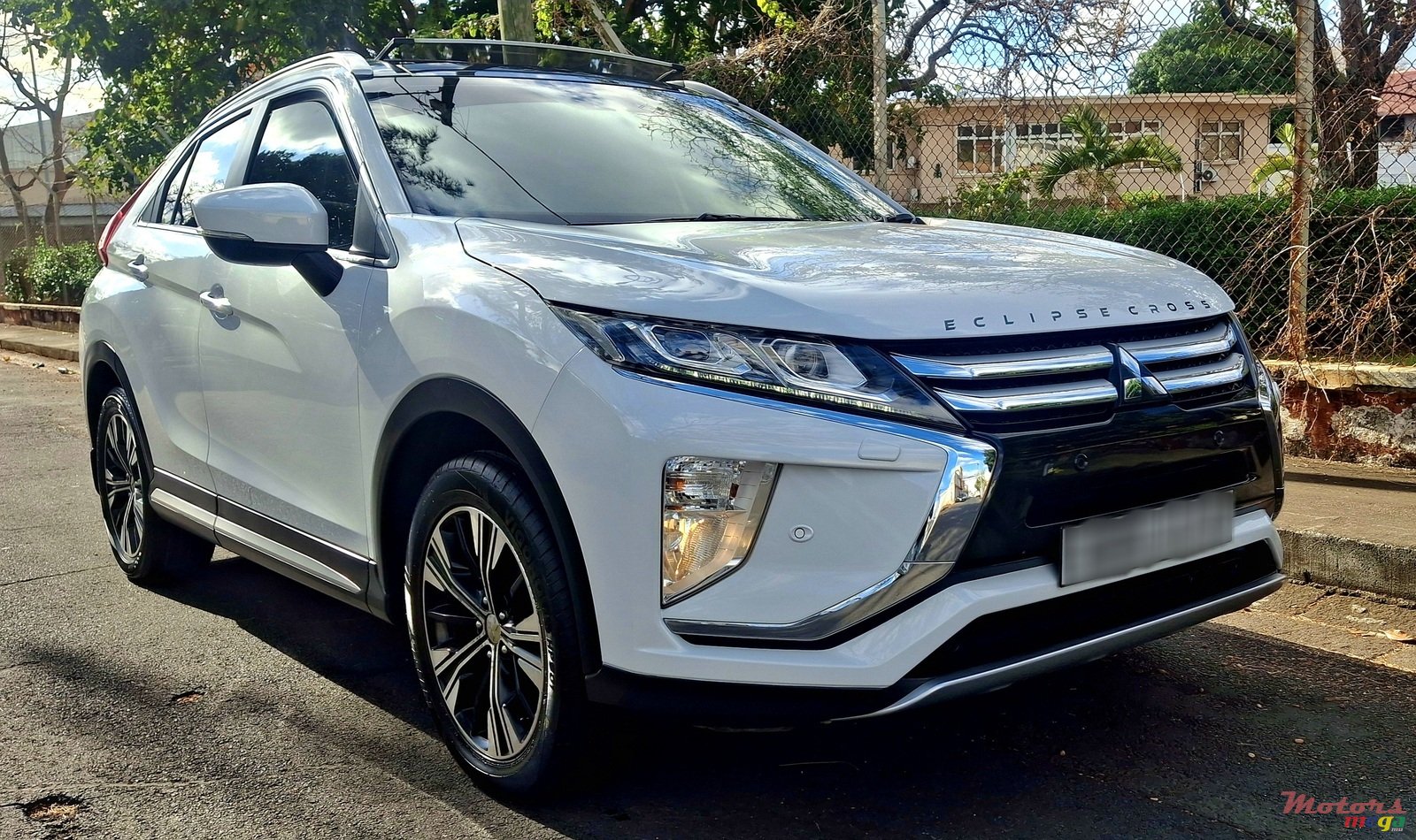 2018' Mitsubishi Eclipse Cross photo #1