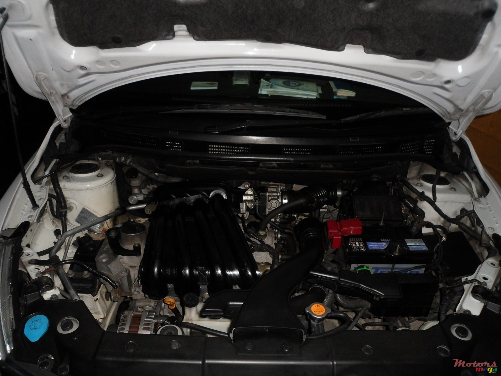 2006' Nissan Tiida Latio photo #5