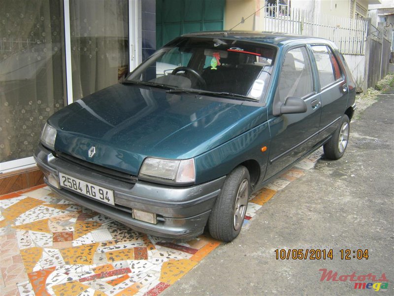 1994' Renault CLIO photo #3