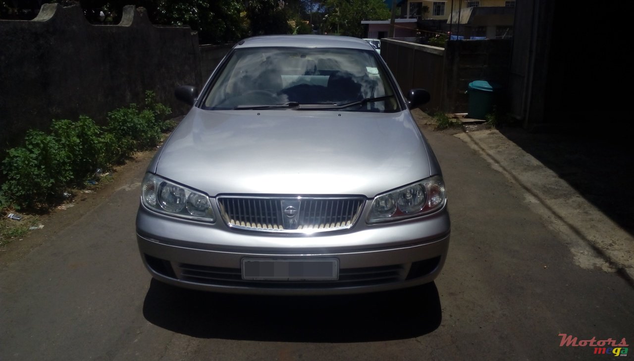 2007' Nissan Sunny photo #3
