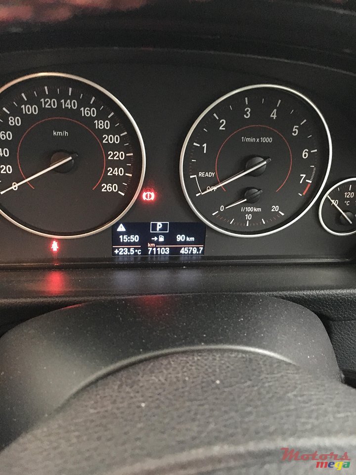 2013' BMW 3 Series photo #6