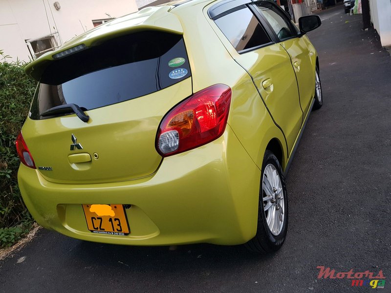 2013' Mitsubishi Mirage automatic photo #2