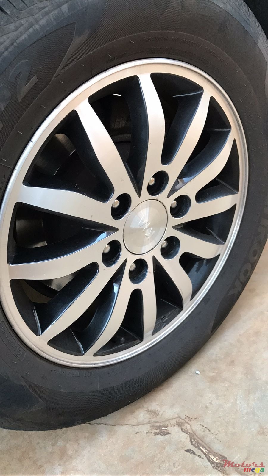 2012' Kia Carnival Good photo #4